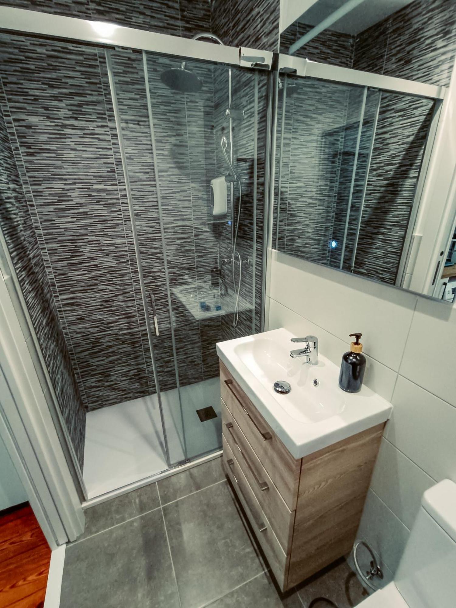 Apartamentos Principe Vigo Bagian luar foto